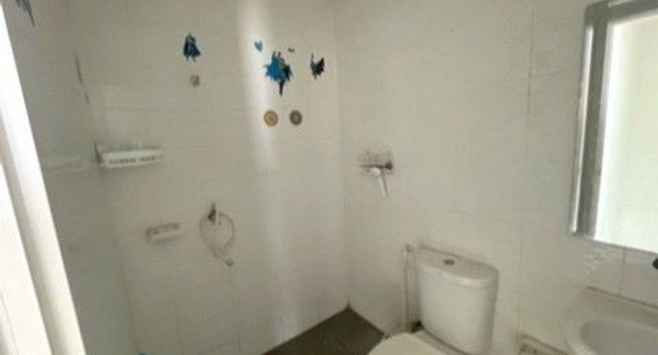 For sale 1 bed townhouse in Lat Krabang, Bangkok