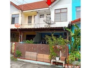 For sale 1 bed townhouse in Don Mueang, Bangkok