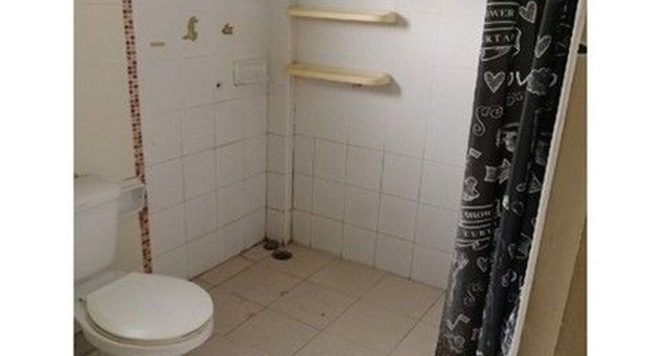 For sale 1 Beds townhouse in Sai Mai, Bangkok