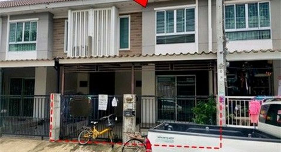 Продажа 1 кровать таунхаус в Кхлонг Сам Ща, Бангкок