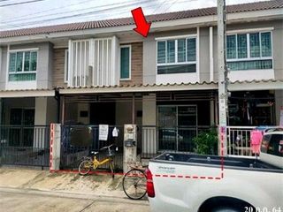 For sale 1 bed townhouse in Khlong Sam Wa, Bangkok