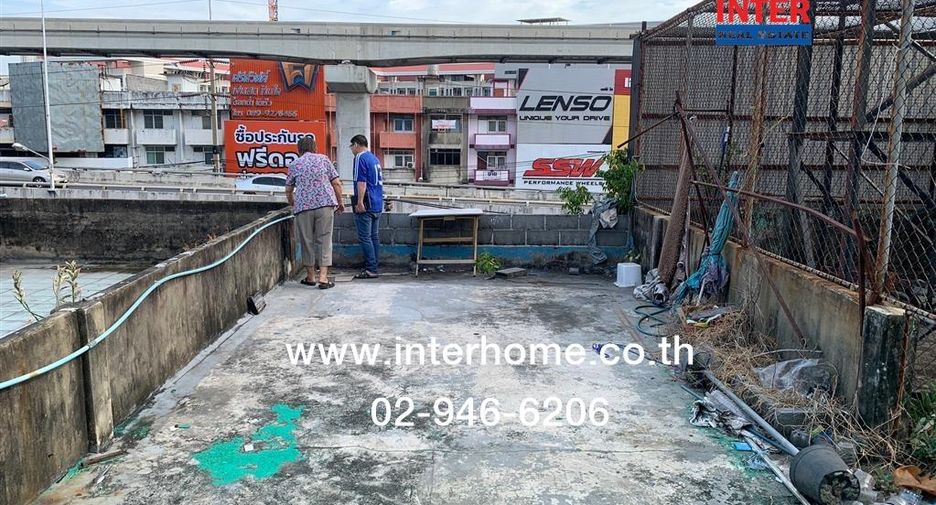 For sale 4 bedrooms retail Space in Khan Na Yao, Bangkok