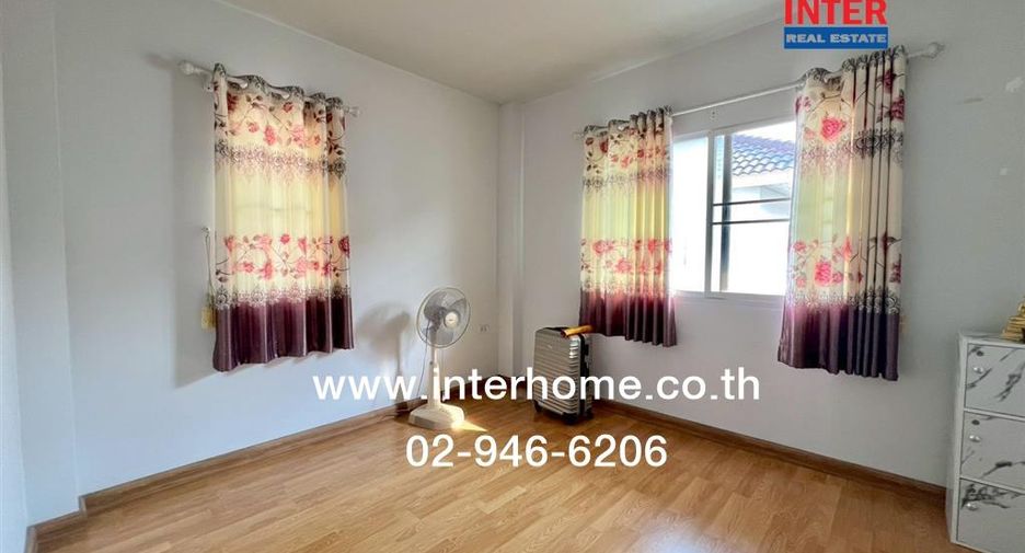 For sale 3 ベッドルーム house in Saphan Sung, Bangkok