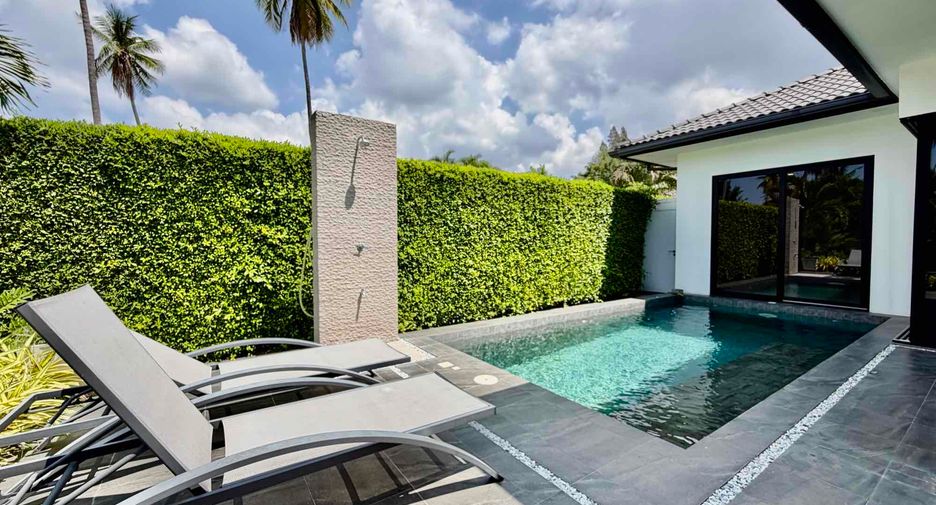 For sale 3 bedrooms villa in Bang Lamung, Chonburi