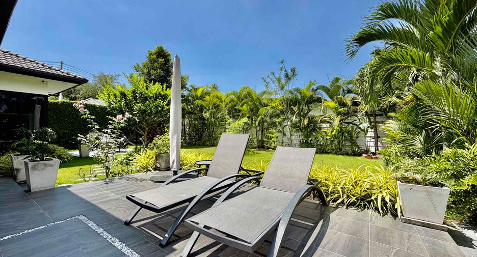 For sale 3 bedrooms villa in Bang Lamung, Chonburi