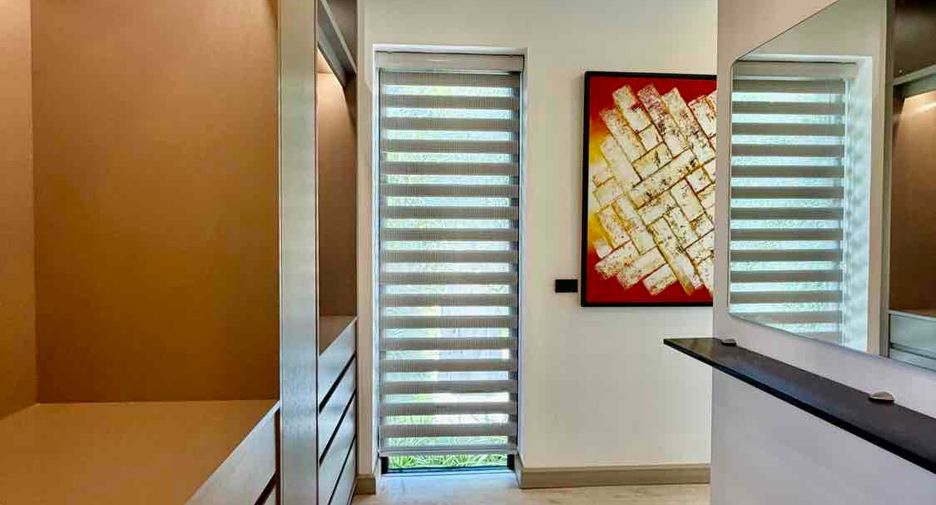 For sale 3 bedrooms villa in Bang Lamung, Chonburi