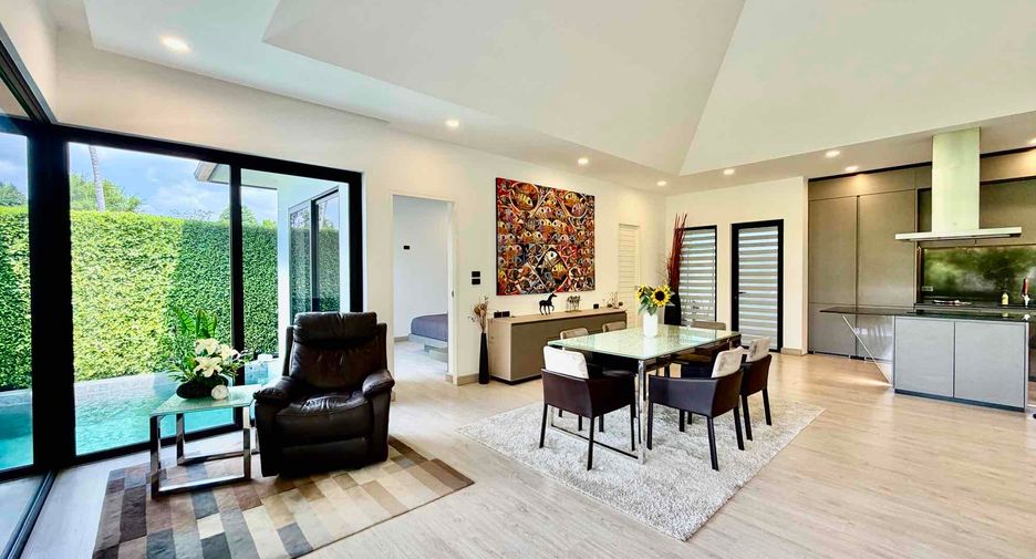 For sale 3 bedrooms villa in Bang Lamung, Chonburi