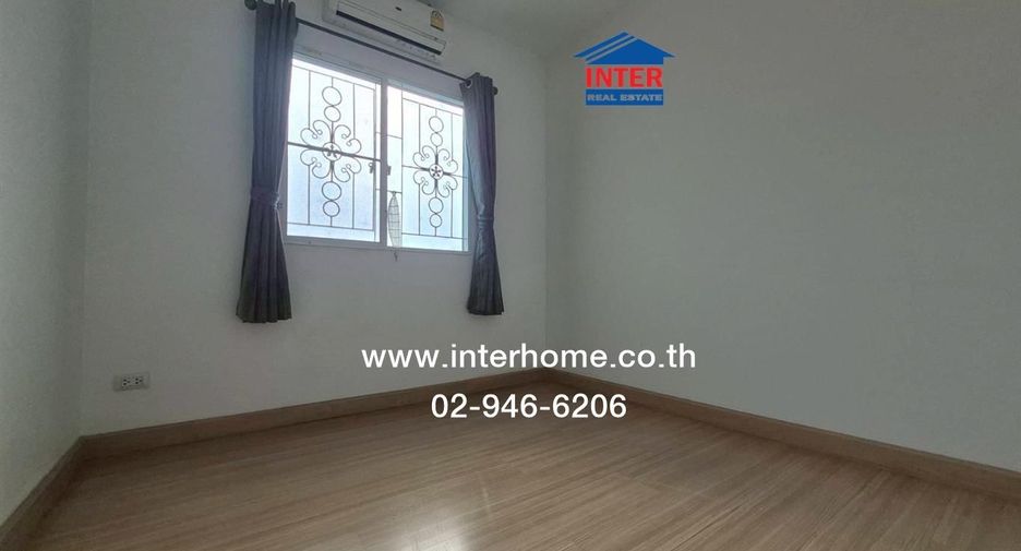 À vendre 3 chambres maison de ville à Thanyaburi, Pathum Thani
