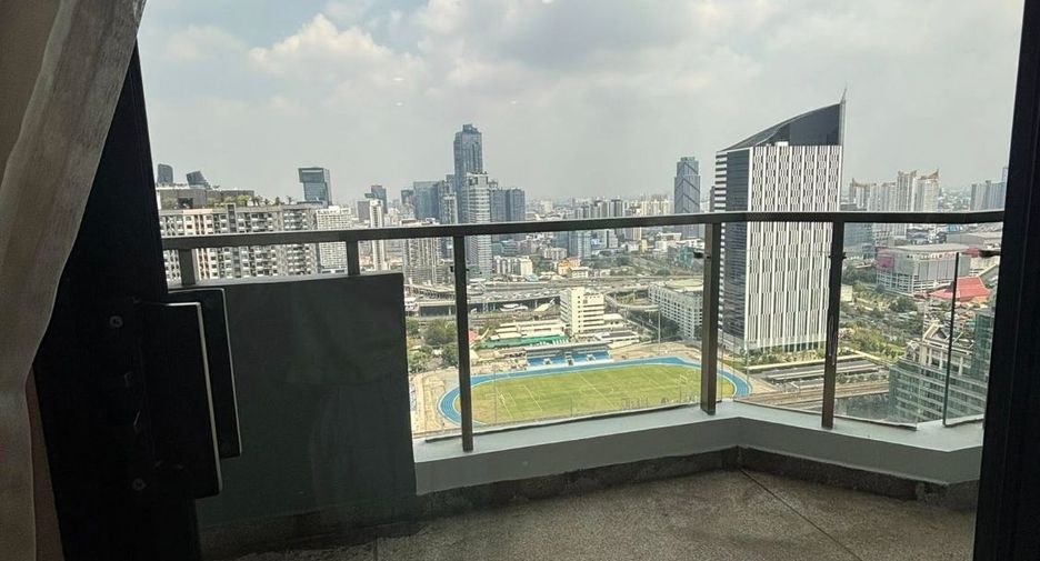 À louer 1 chambre condo à Watthana, Bangkok