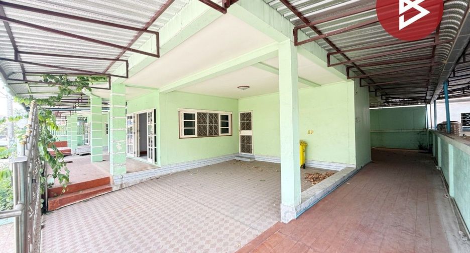 Haus zum Kauf mit 4 Zimmer in Mueang Samut Prakan, Samut Prakan
