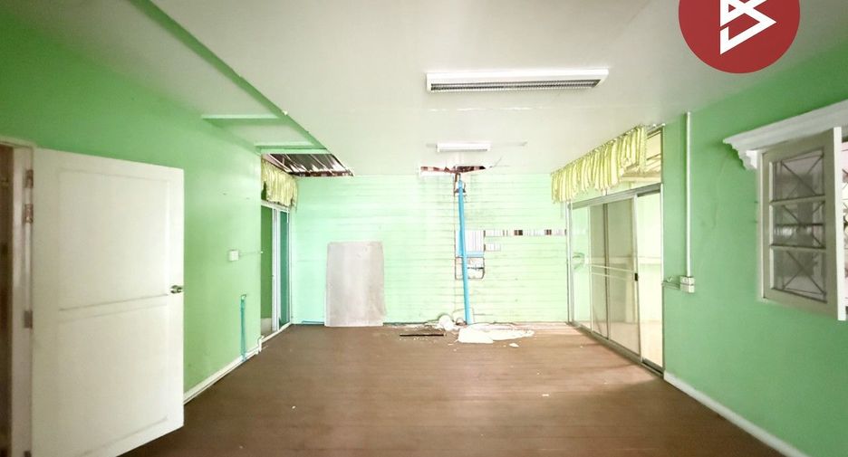Haus zum Kauf mit 4 Zimmer in Mueang Samut Prakan, Samut Prakan