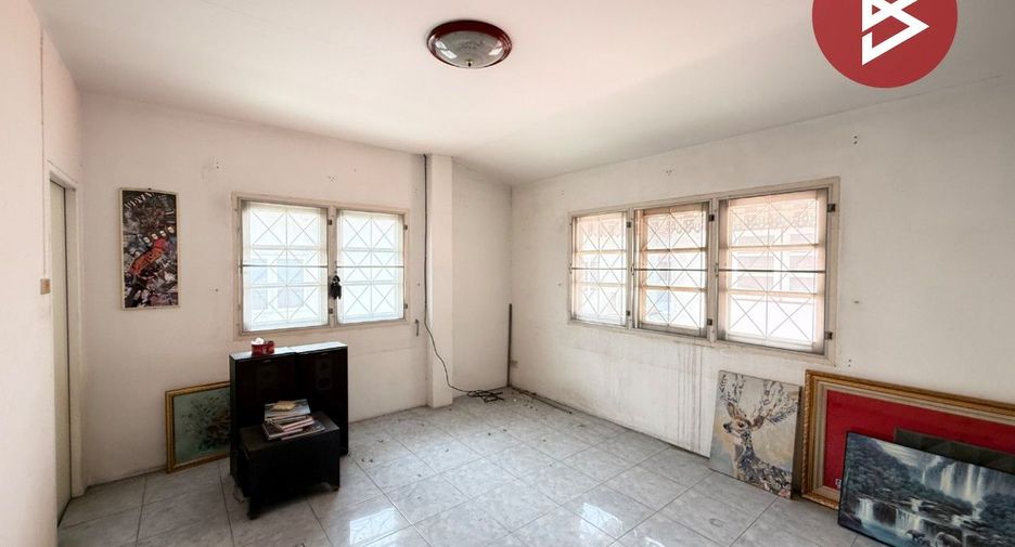 Haus zum Kauf mit 4 Zimmer in Mueang Samut Prakan, Samut Prakan