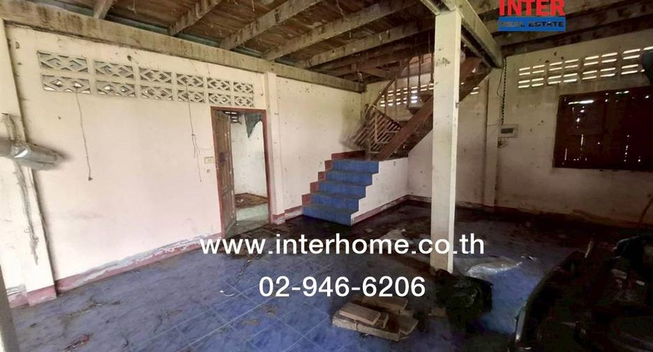 For sale 2 bedrooms house in Kong Krailat, Sukhothai