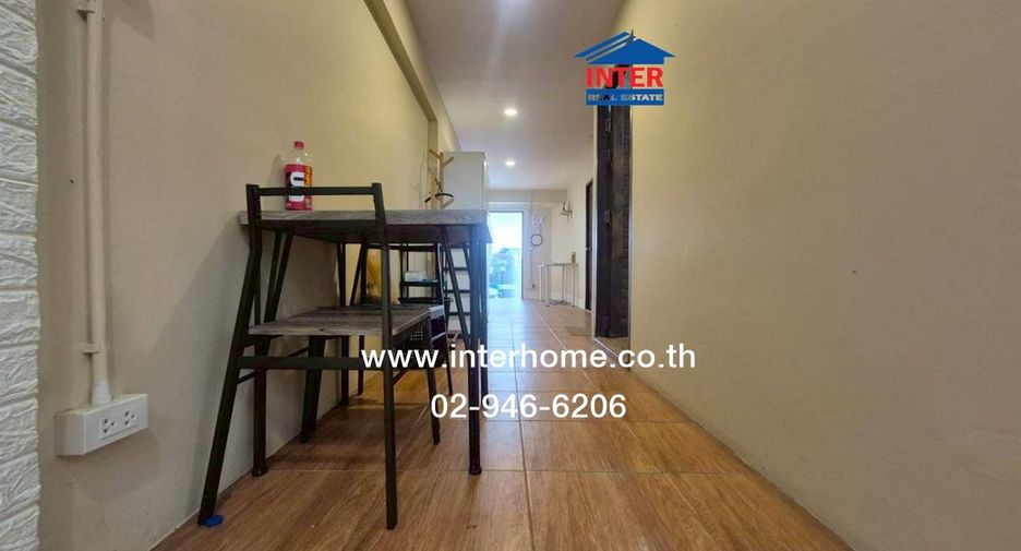 Reihenhaus zum Kauf mit 2 Zimmer in Thanyaburi, Pathum Thani