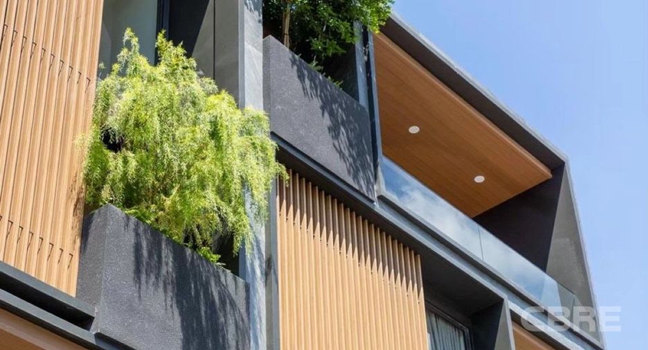 Casa adosada en venta de 3 habitaciones en Wang Thonglang, Bangkok