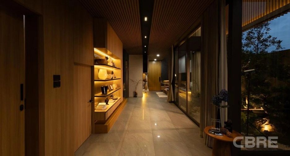 Casa adosada en venta de 3 habitaciones en Wang Thonglang, Bangkok