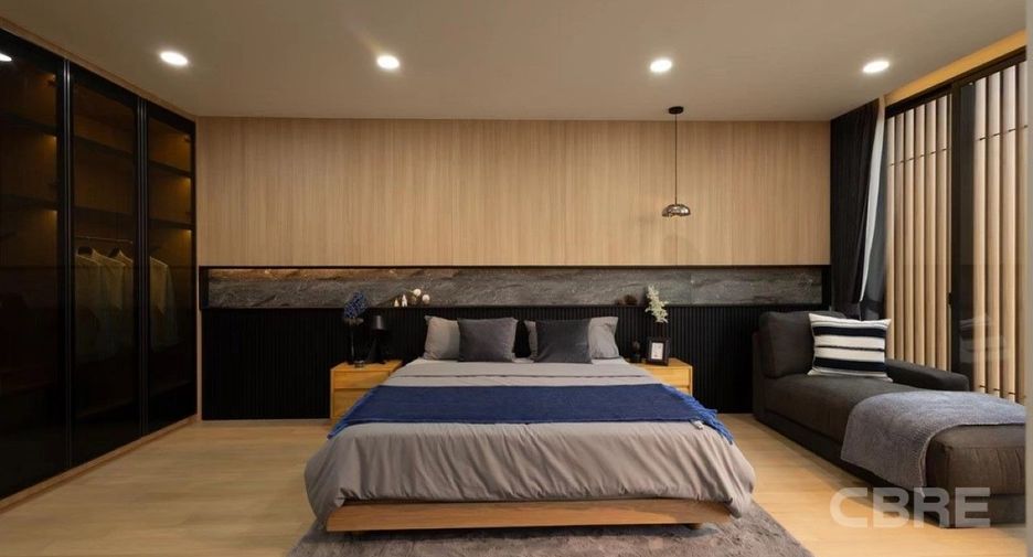 Casa adosada en venta de 3 habitaciones en Wang Thonglang, Bangkok