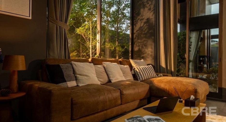 Casa adosada en venta de 3 habitaciones en Wang Thonglang, Bangkok