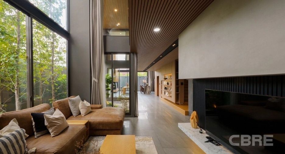 Casa adosada en venta de 3 habitaciones en Wang Thonglang, Bangkok