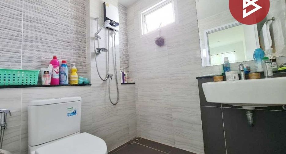 For sale 3 bedrooms house in Mueang Samut Prakan, Samut Prakan