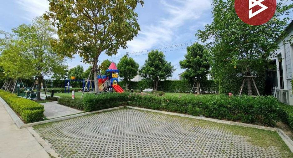 For sale 3 bedrooms house in Mueang Samut Prakan, Samut Prakan
