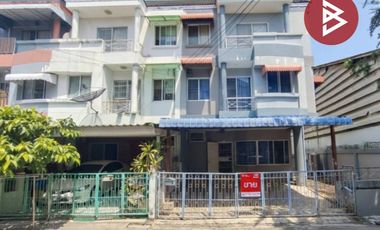 For sale 3 bedrooms townhouse in Mueang Samut Prakan, Samut Prakan