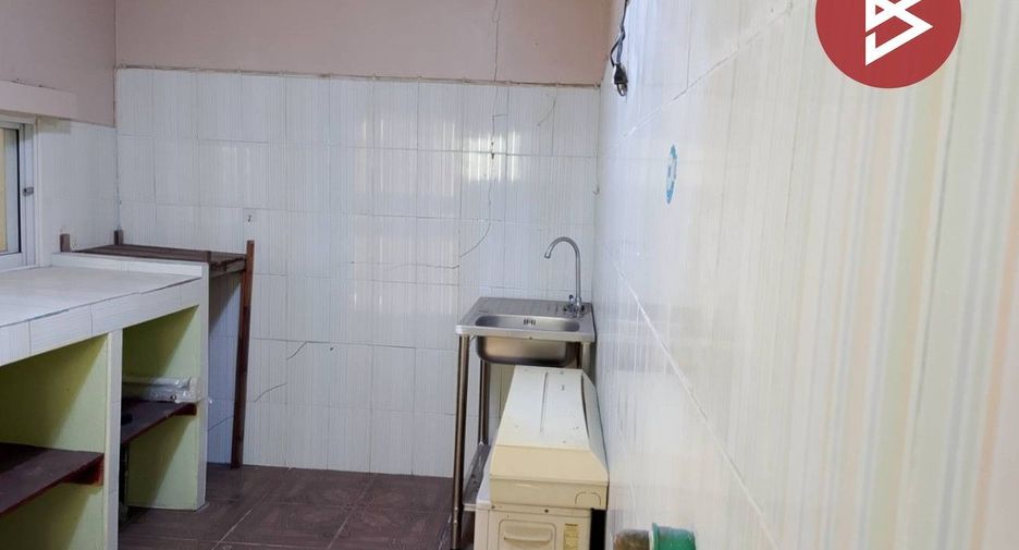 For sale 3 ベッドルーム townhouse in Mueang Samut Prakan, Samut Prakan