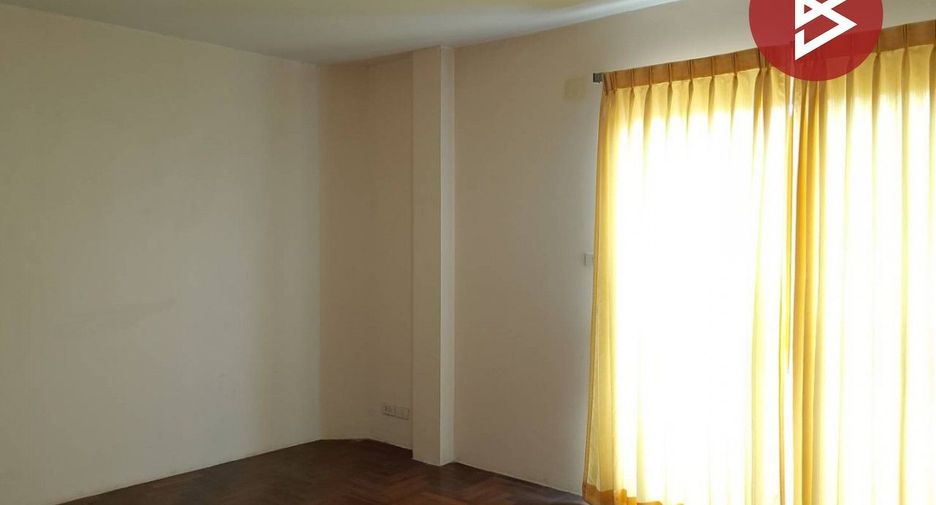 For sale 3 ベッドルーム townhouse in Mueang Samut Prakan, Samut Prakan
