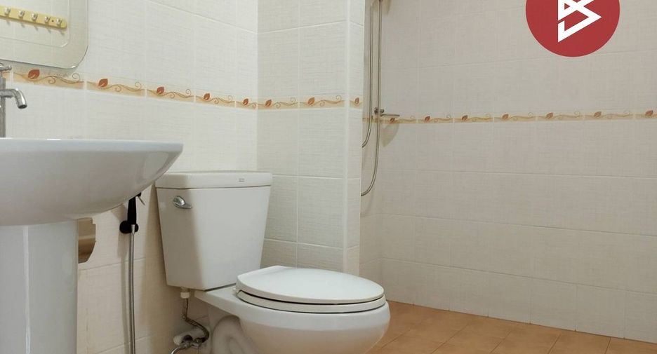 For sale 3 ベッドルーム townhouse in Mueang Samut Prakan, Samut Prakan