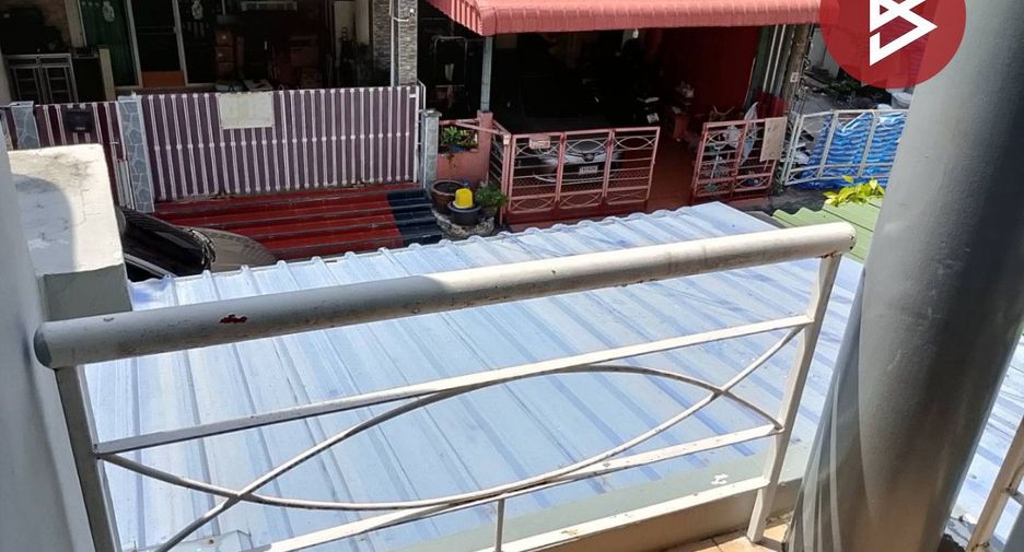 For sale 3 ベッドルーム townhouse in Mueang Samut Prakan, Samut Prakan