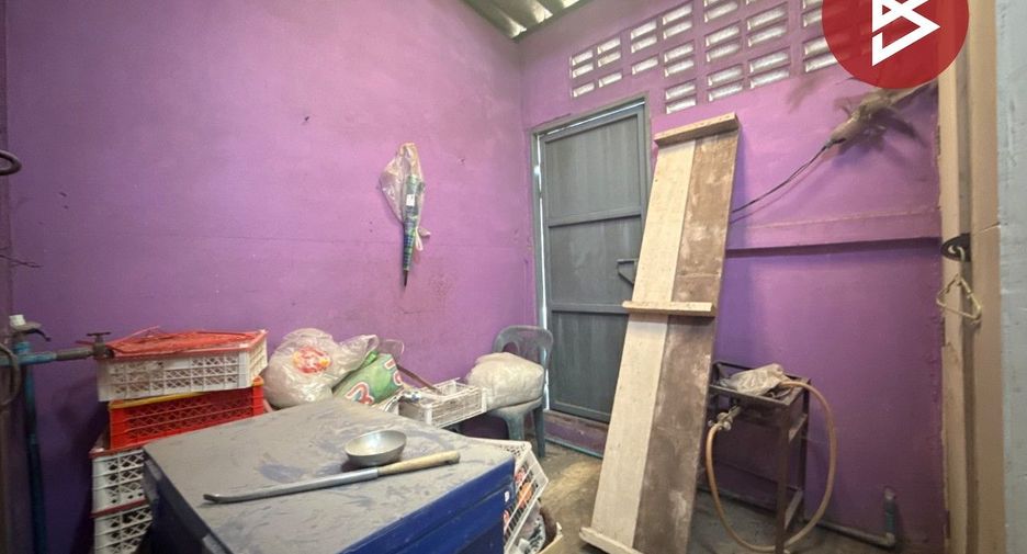 Reihenhaus zum Kauf mit 2 Zimmer in Mueang Ratchaburi, Ratchaburi