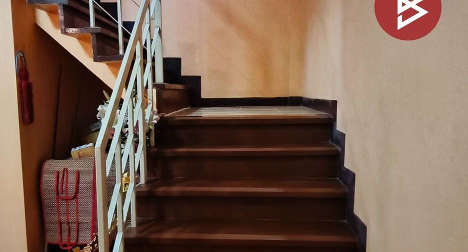 Reihenhaus zum Kauf mit 2 Zimmer in Nong Khaem, Bangkok