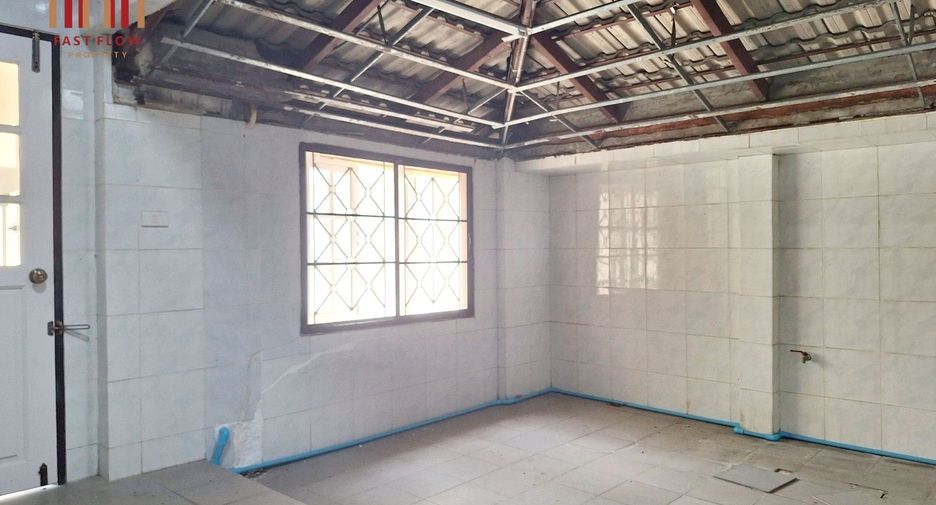 For sale 3 bedrooms house in Bang Khae, Bangkok
