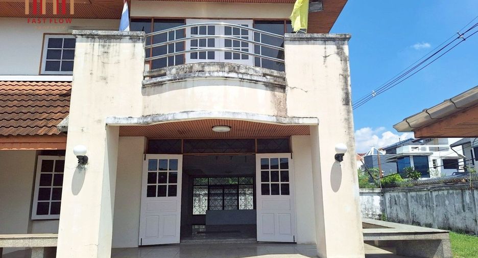 For sale 3 bedrooms house in Bang Khae, Bangkok