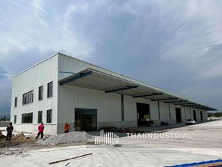 Almacén en alquiler en Si Racha, Chonburi