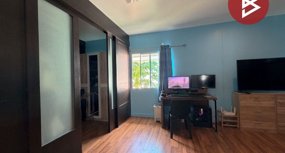 À vendre 3 chambres maison à Mueang Chon Buri, Chonburi