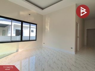 For sale 3 bedrooms house in Mueang Samut Songkhram, Samut Songkhram