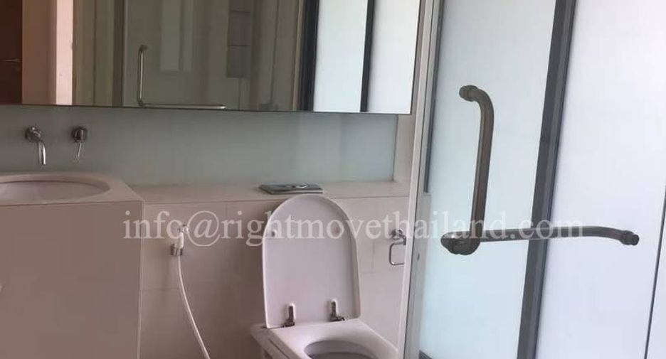 For rent and for sale 2 bedrooms condo in Khlong Toei, Bangkok