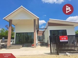 For sale 3 bedrooms house in Mueang Nakhon Sawan, Nakhon Sawan