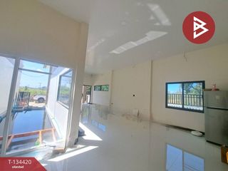 For sale 3 bedrooms house in Mueang Nakhon Sawan, Nakhon Sawan