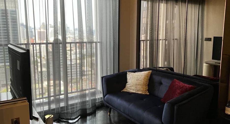 For rent 2 ベッドルーム condo in Watthana, Bangkok