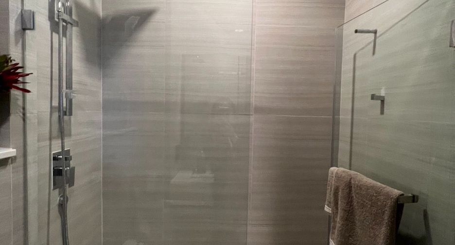 For rent 2 ベッドルーム condo in Watthana, Bangkok