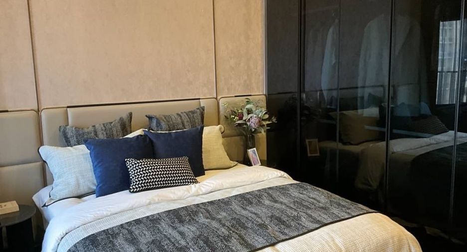 For rent 2 ベッドルーム condo in Watthana, Bangkok