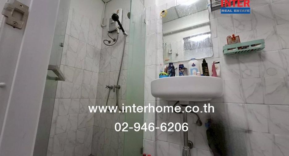For sale 2 bedrooms townhouse in Mueang Nonthaburi, Nonthaburi