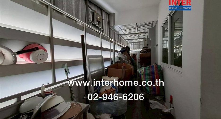 For sale 2 bedrooms townhouse in Mueang Nonthaburi, Nonthaburi