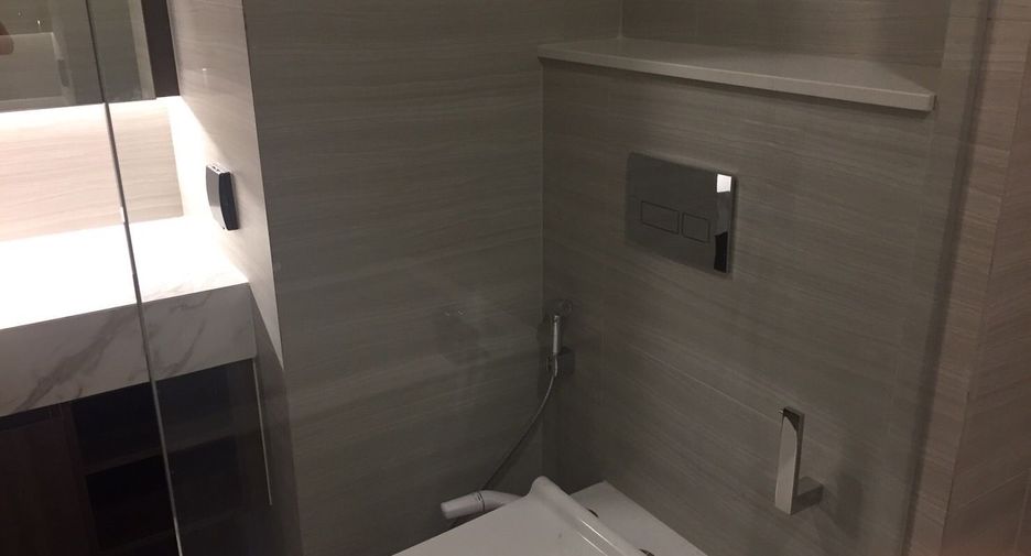 Wohnung zur Miete mit 2 Zimmer in Watthana, Bangkok