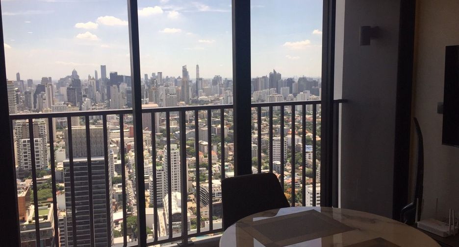Wohnung zur Miete mit 2 Zimmer in Watthana, Bangkok