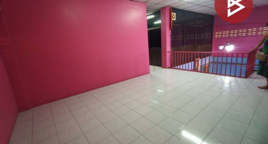 For sale warehouse in Mueang Samut Prakan, Samut Prakan