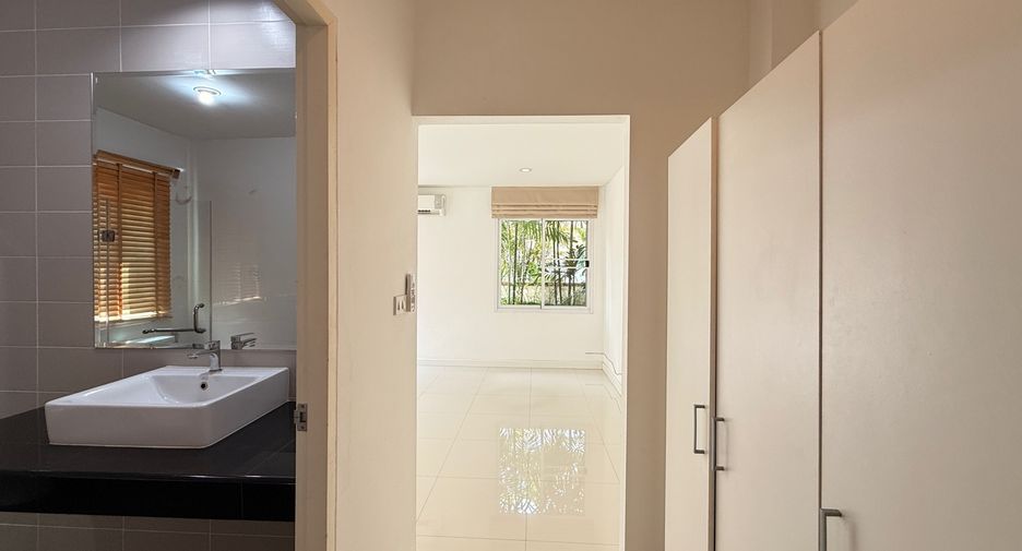 Haus zur Miete mit 4 Zimmer in Mae Rim, Chiang Mai