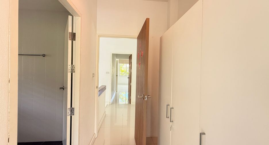 Haus zur Miete mit 4 Zimmer in Mae Rim, Chiang Mai